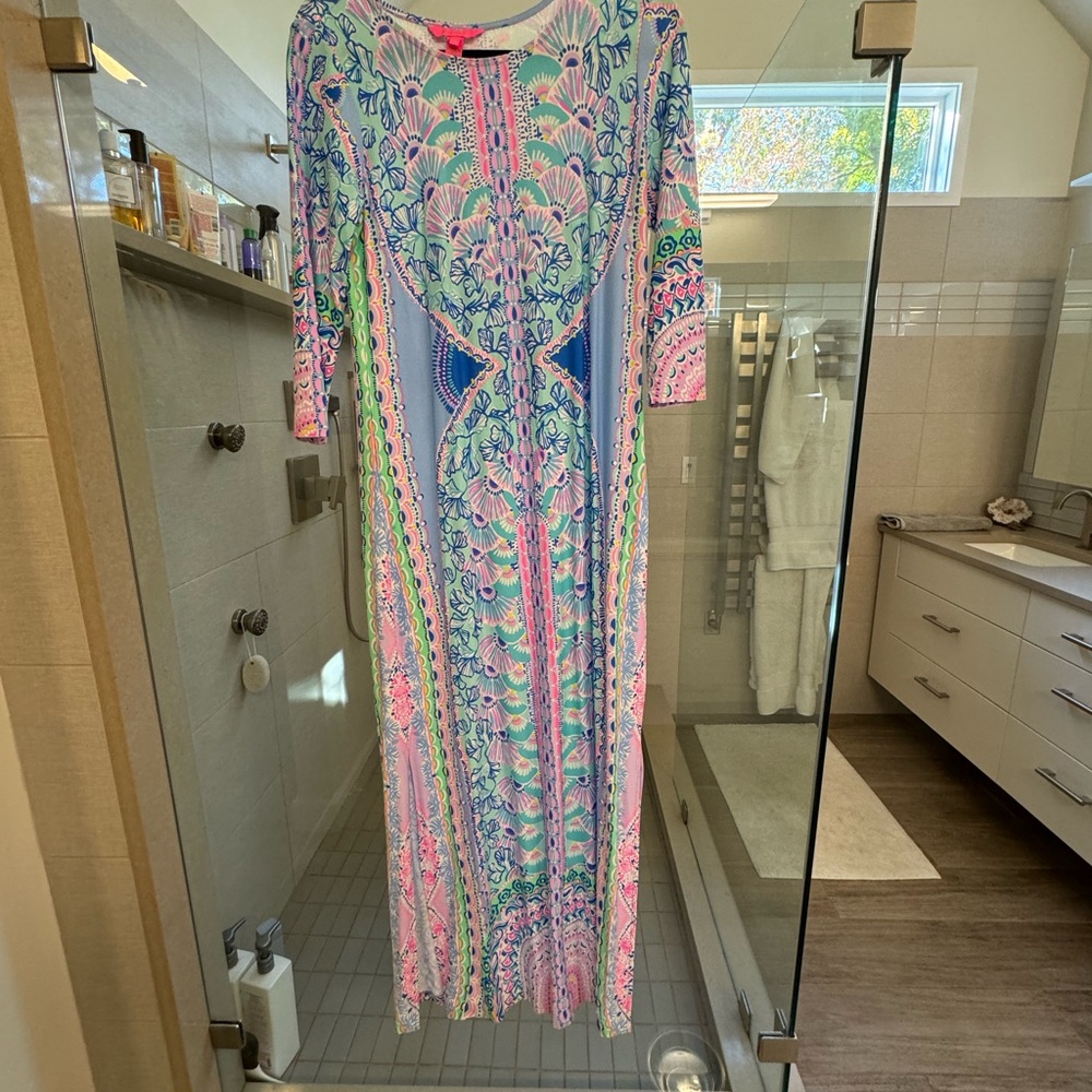 Lilly Pulitzer maxi dress medium, excellent condition
